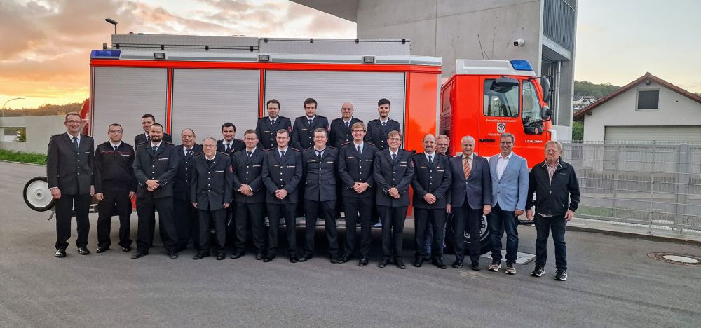 Absolventen und Absolventinnen des Truppführerlehrgangs in Osterburken