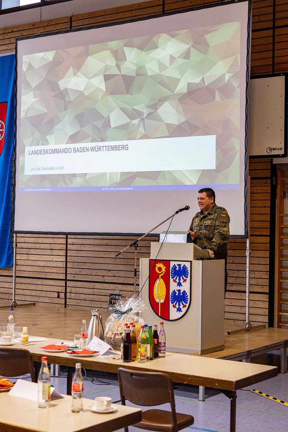 Militärischer Vortrag